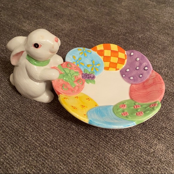 Easter Bunny Rabbit Ceramic Candy Dish, With bunny figurine. - Picture 5 of 6
